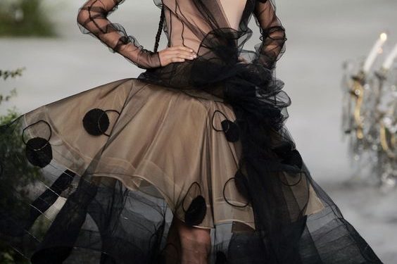 Galliano pentru Dior 2005